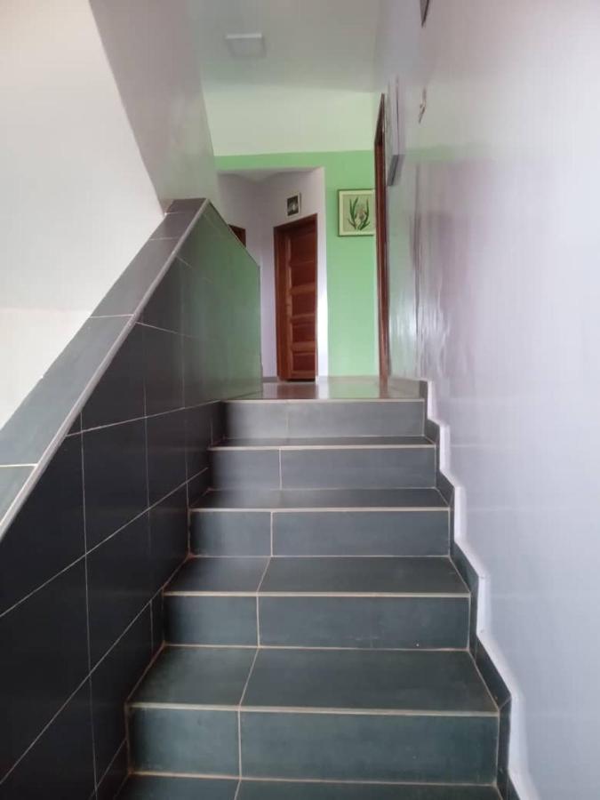 Residence Marie France Mendy Toubab Dialaw Dış mekan fotoğraf